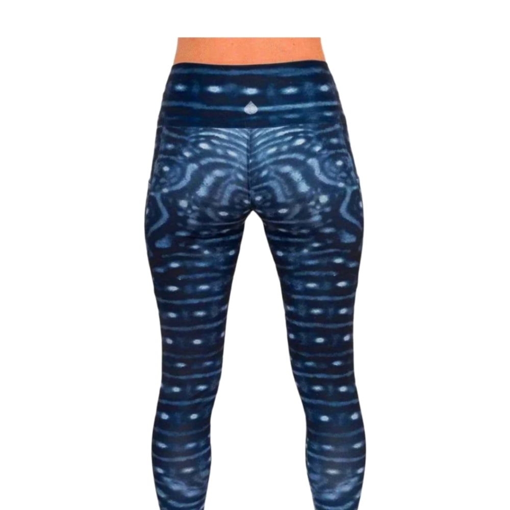 Waterlust whale shark leggings